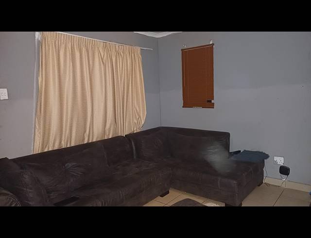 3 BEDROOM FREEHOLD FOR SALE IN SKY CITY